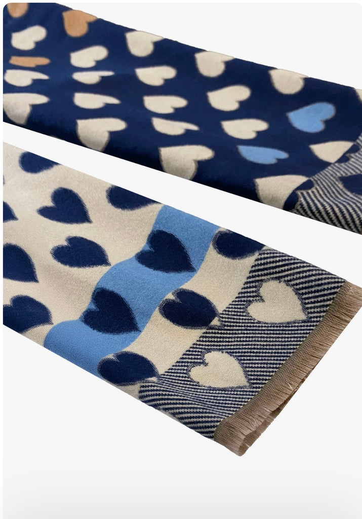 Savoie Heart Scarf - Grey