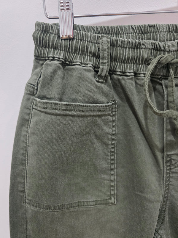 Boston Barrel Jean (Khaki)