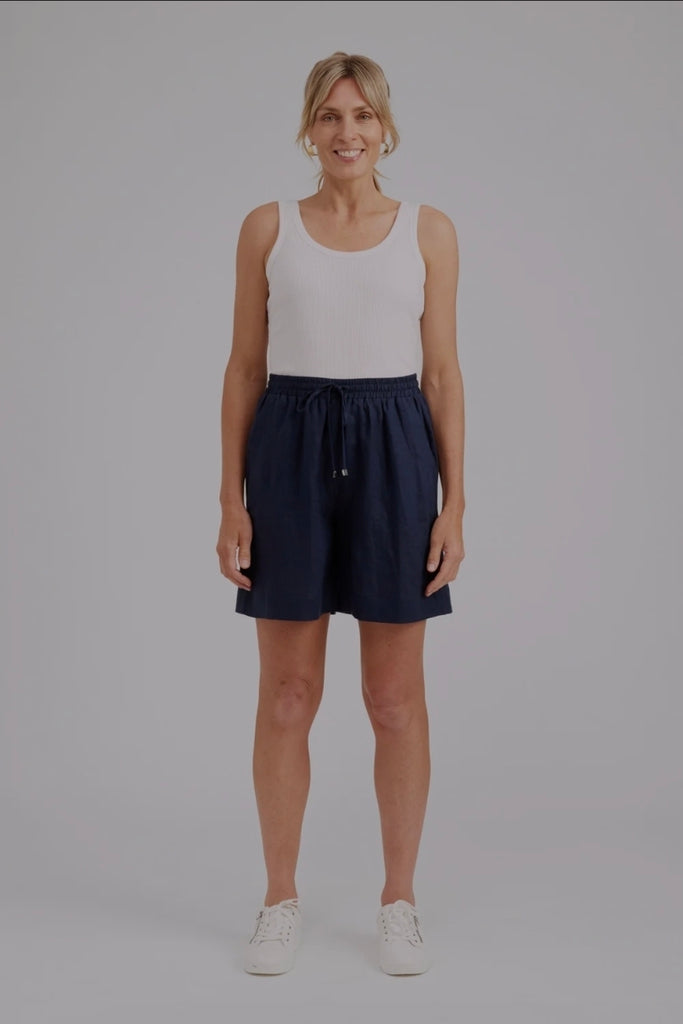 Studio Bermuda Short - Navy