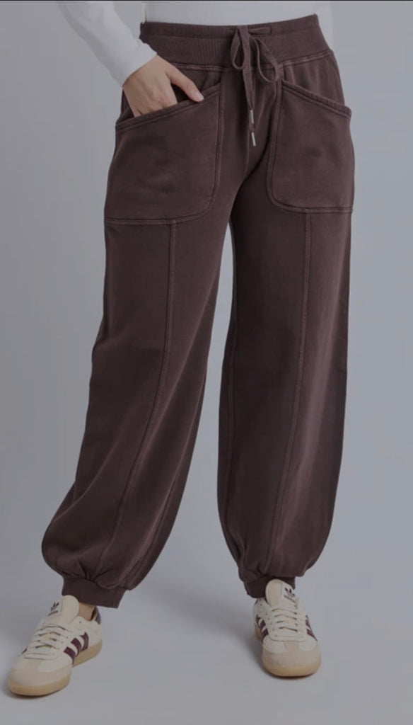 Leo Track Pant (Coffee)