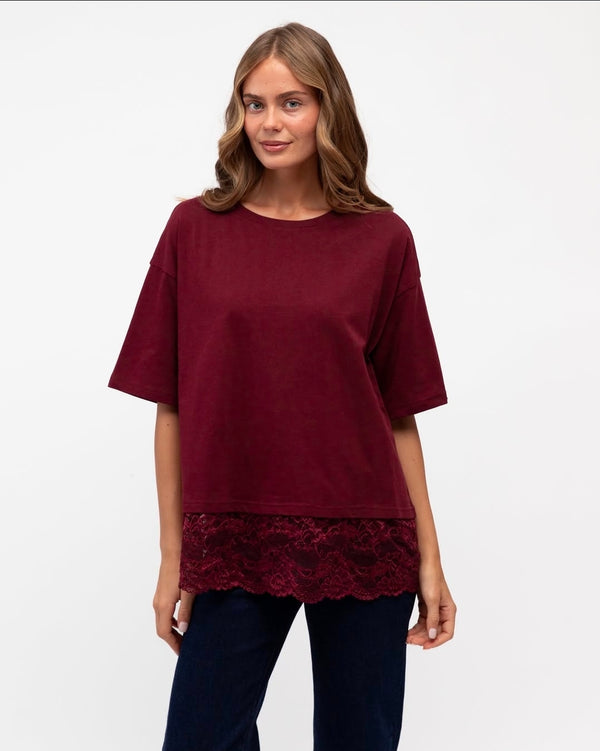 Lace Trim Tee (Wine)