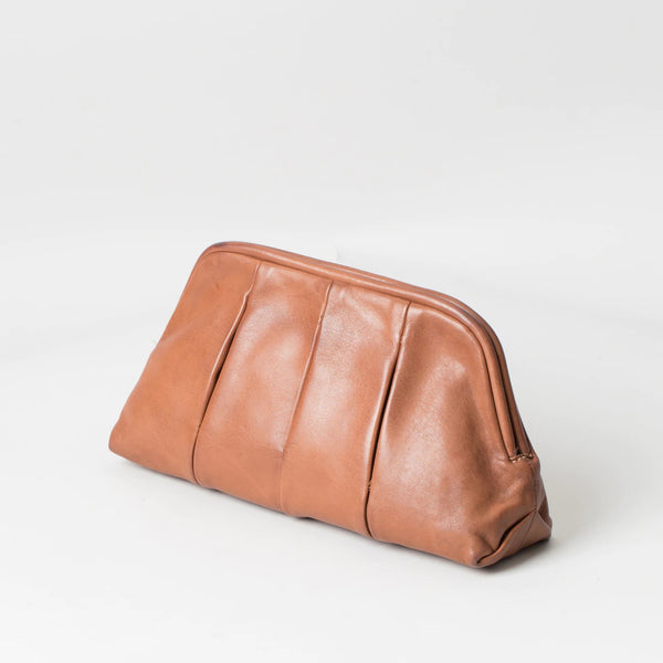 Juju & Co Pleated Clutch - Tan